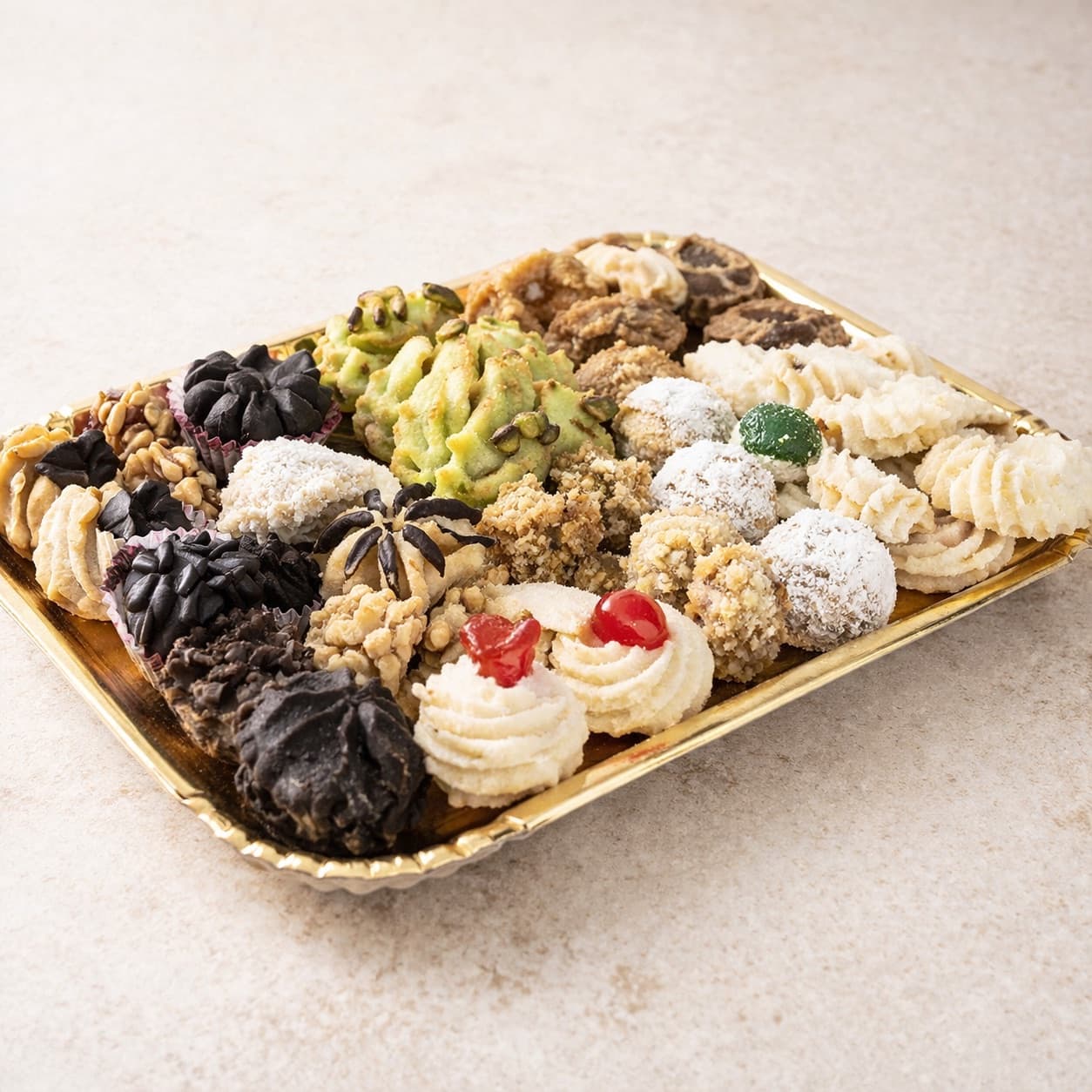 Dolci di pasta di mandorla salentini — souvenir autentico di Lecce